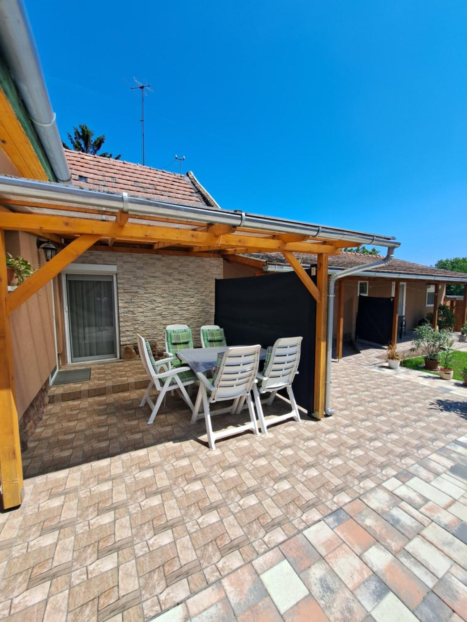 Vivien Apartman Fonyod Exterior photo